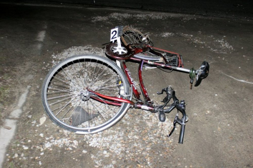 U sudaru poginuo biciklista