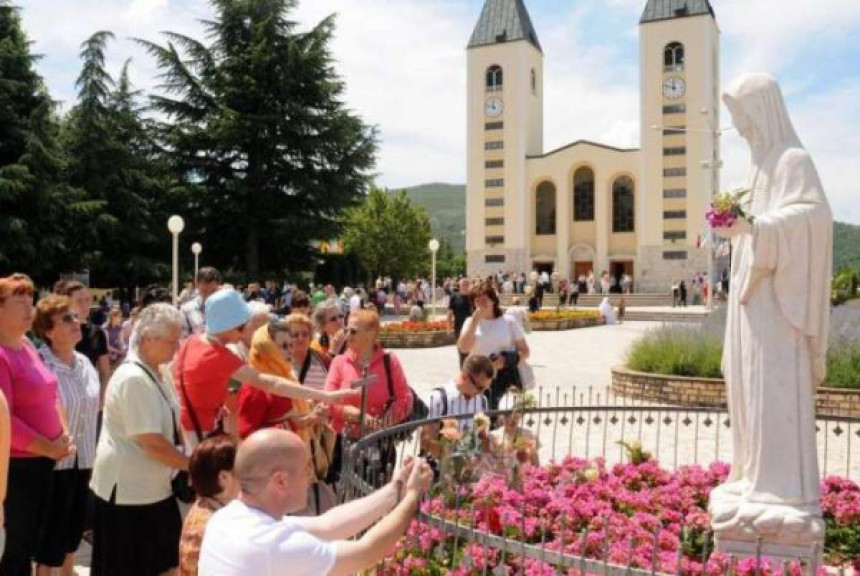 Nadzor Vatikana nad Međugorjem