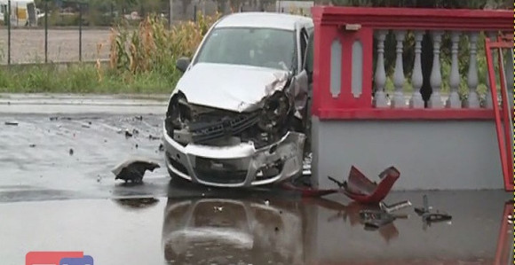 Bijeljina: Poginuo putnik u taksiju