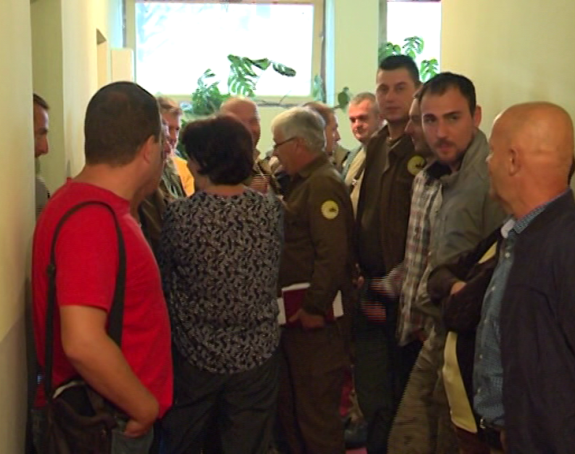 Политички обрачун преко леђа радника!