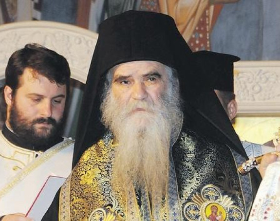 Bajden treba da klekne i zatraži oproštaj!