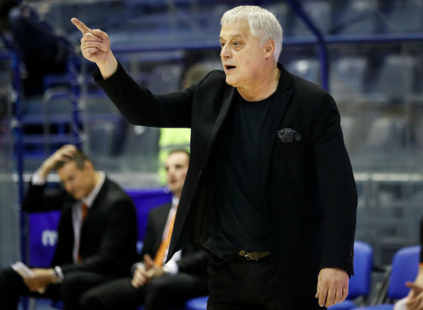 Muta Nikolić: Tražim igrača „četiri na pet“!