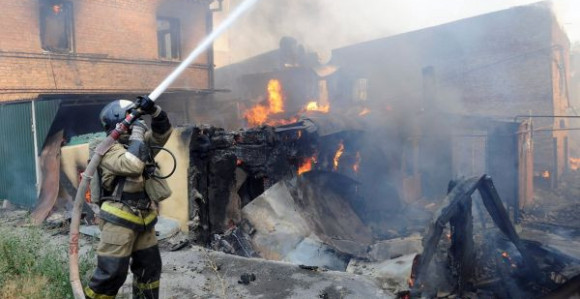 U požaru gorjele kuće i objekti