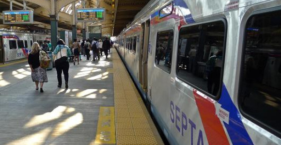 Sudar vozova: 42 povrijeđeno