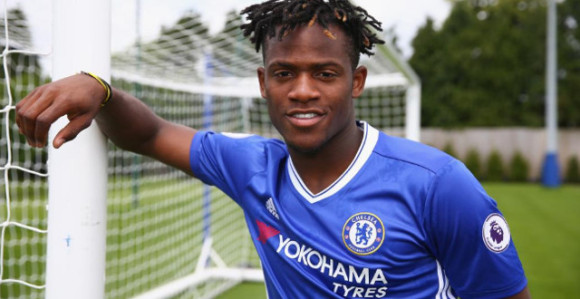 Batšuaji ide kod fudbalskog oca za 40.000.000 evra?!