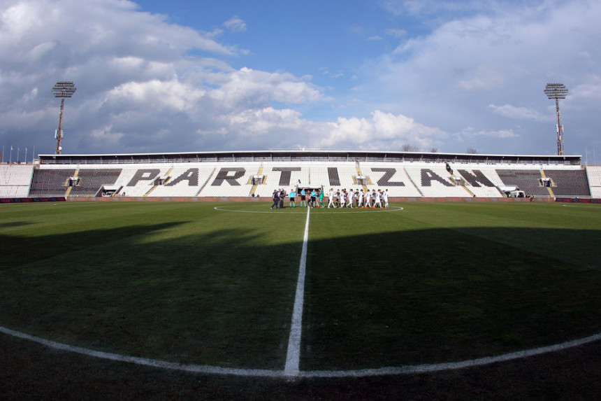 Partizan - Molde: Samo za nove generacije Grobara!