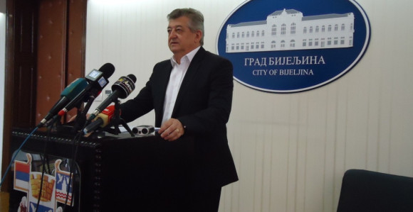 Blokada u službi predizborne kampanje 