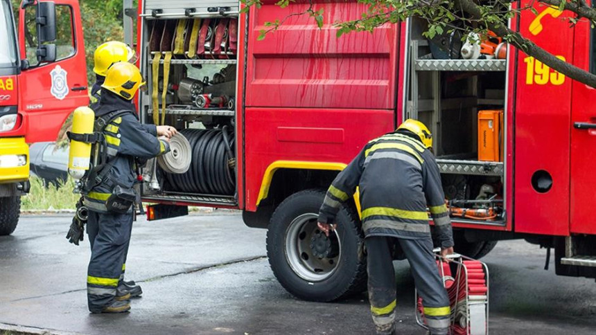 Beograd: Požar u zgradi "Imleka"