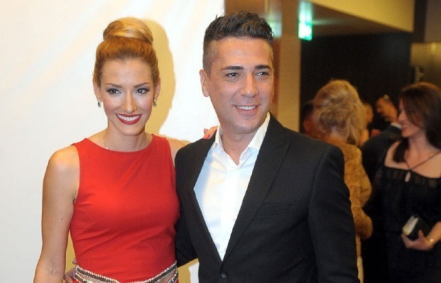 Svi bi da kupe stan Joksimovića