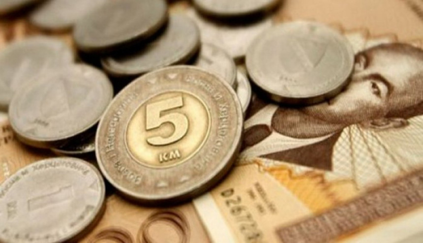 Vrtoglavi deficit Republike Srpske