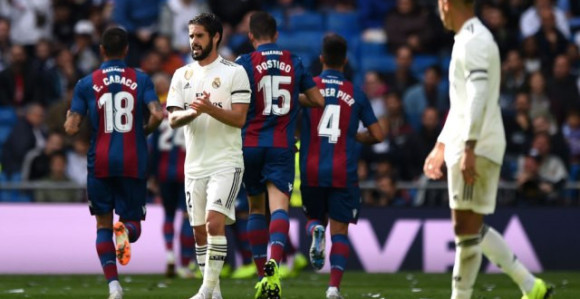 Isko: Bilo bi ludo otpustiti Lopetegija!