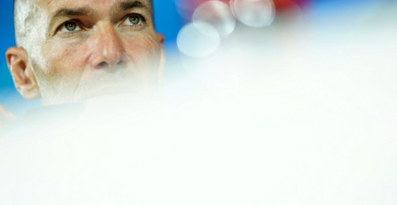 LŠ: Zidanova glava na panju u Istanbulu!