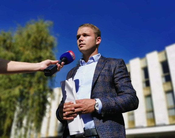 Rekli su da nismo u pravu pa sada prekrajaju zakon
