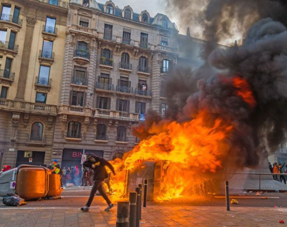 Katalonija gori, El klasiko i dalje na čekanju!