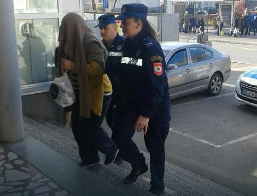 Загрепчанка тврди да је бањалучког фотографа избола у самоодбрани