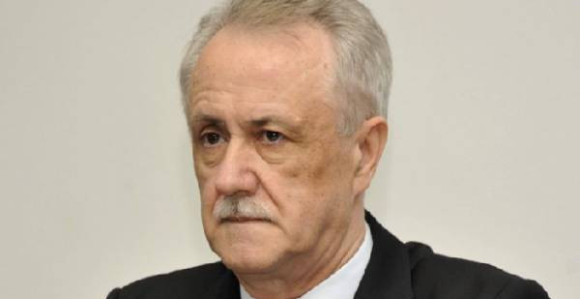 Револвераши нас не могу увести у ЕУ!