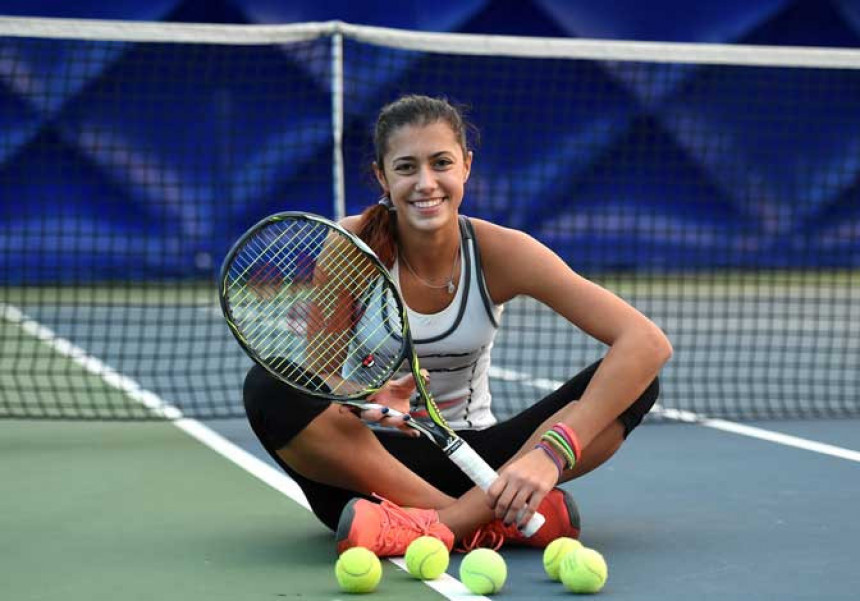 Олга: Због Ђоковића сам пробала тенис!