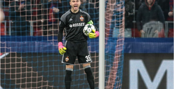 NAJZAD: Akinfejev sačuvao mrežu nakon 11 godina!