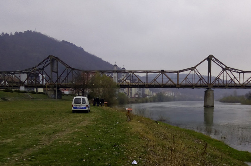 Ранио једно лице па ухапшен