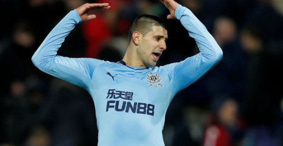 Supermek sasuo lavinu kritika na Mitrovića!