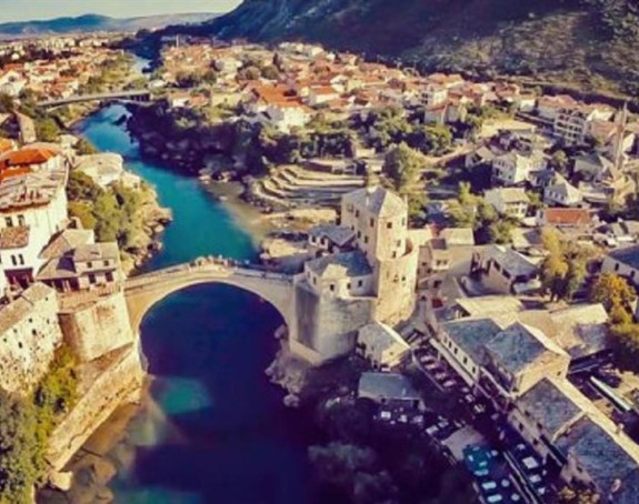 "Prepravili" Mostar na slikama