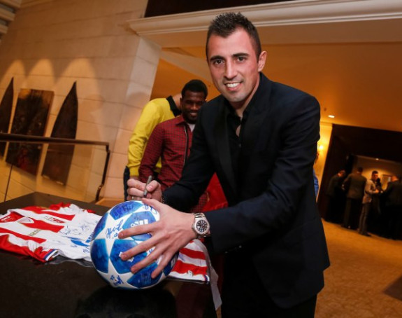 Grci bi Krstičića, a on odbija da produži sa Zvezdom!