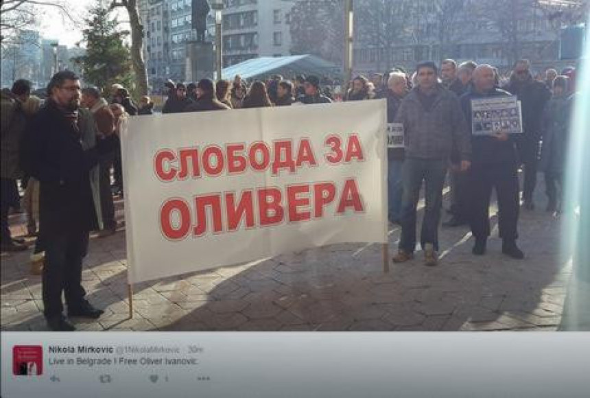 Beograd: Protest protiv presude Ivanoviću