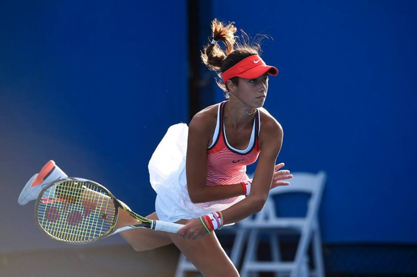 AO - juniorke: Olga Danilović na rođendan do osmine finala!