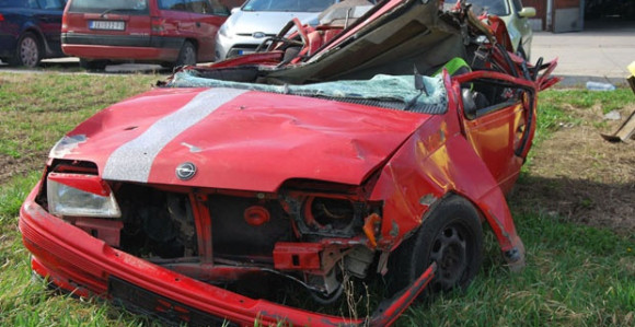 Nema mame i tate, odnijela ih je voda