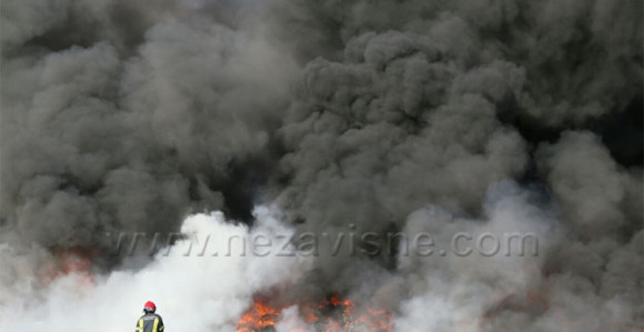 Požar na deponiji u Ramićima 