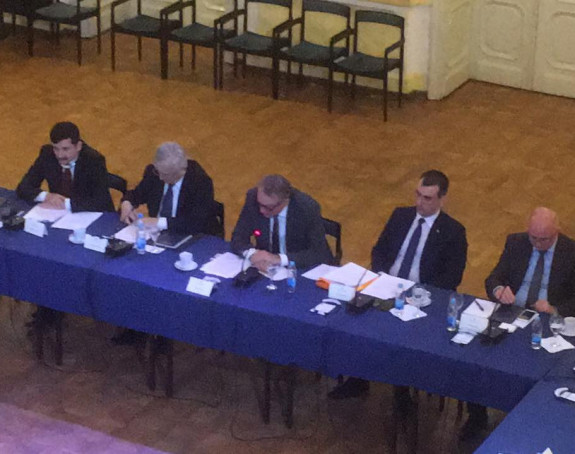 Balkan mora biti faktor mira   