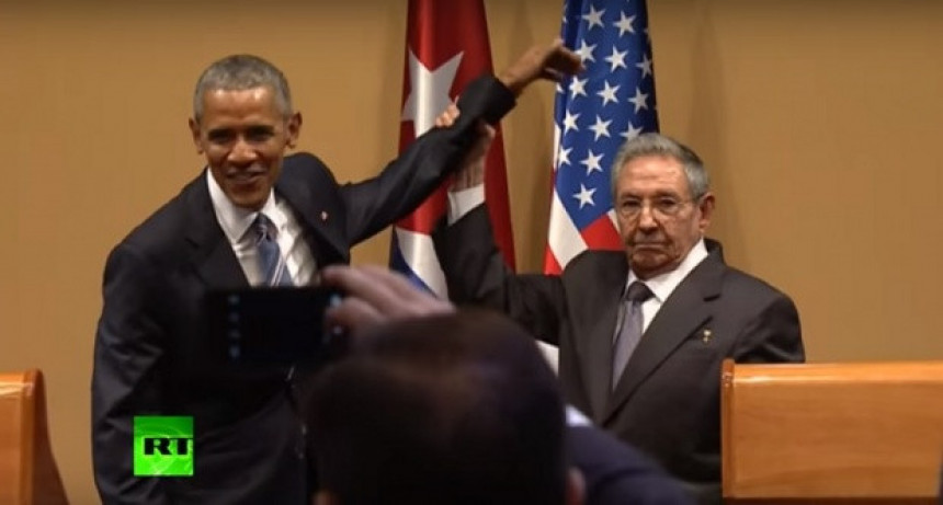 Раул Кастро осрамотио Барака Обаму