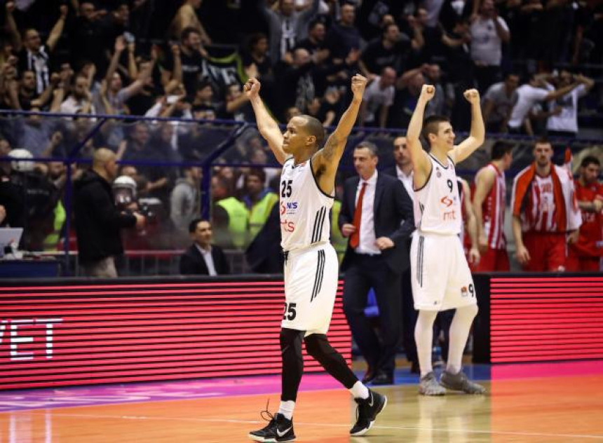 Hečer Grobarima: Da zajedno pobijedimo Cedevitu!
