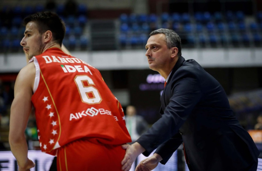 EL - Radonjić: Imamo malo vremena! Dangubić: Naporno...!