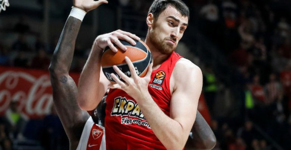 EL: Milutinov slomio Efes, solidni Štimac!