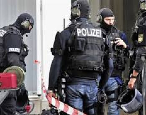 Uhapšeno 10 osoba zbog terorizma