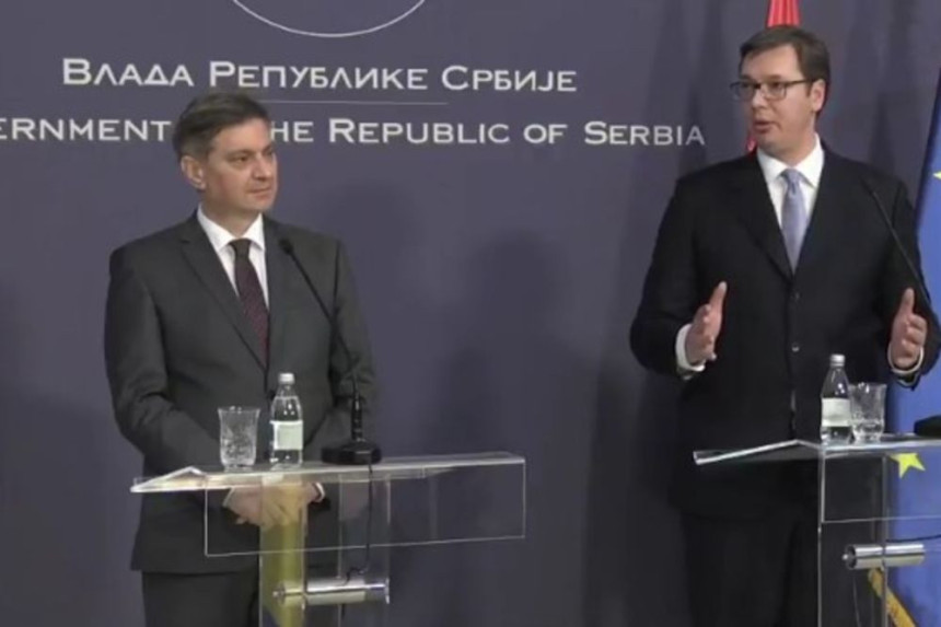 Vučić odgovorio Denisu Zvizdiću