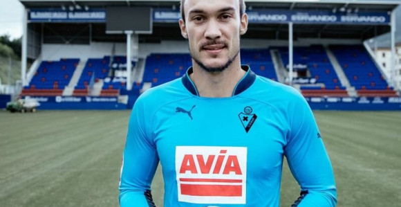 Dmitrović o tajni uspjeha u Eibaru i još koječemu...