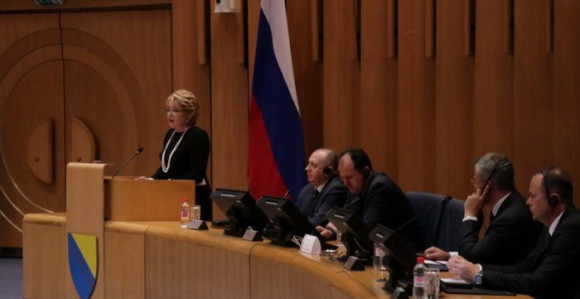 "OHR da preda vlast entitetima"