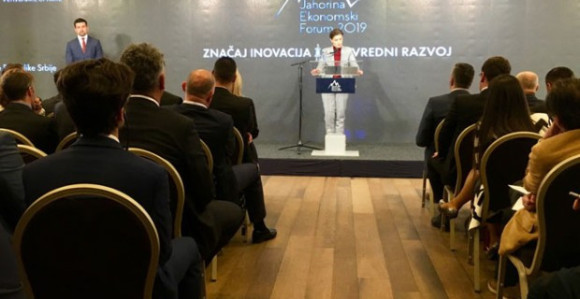 Brnabić: Dijalog sve dalji i dalji