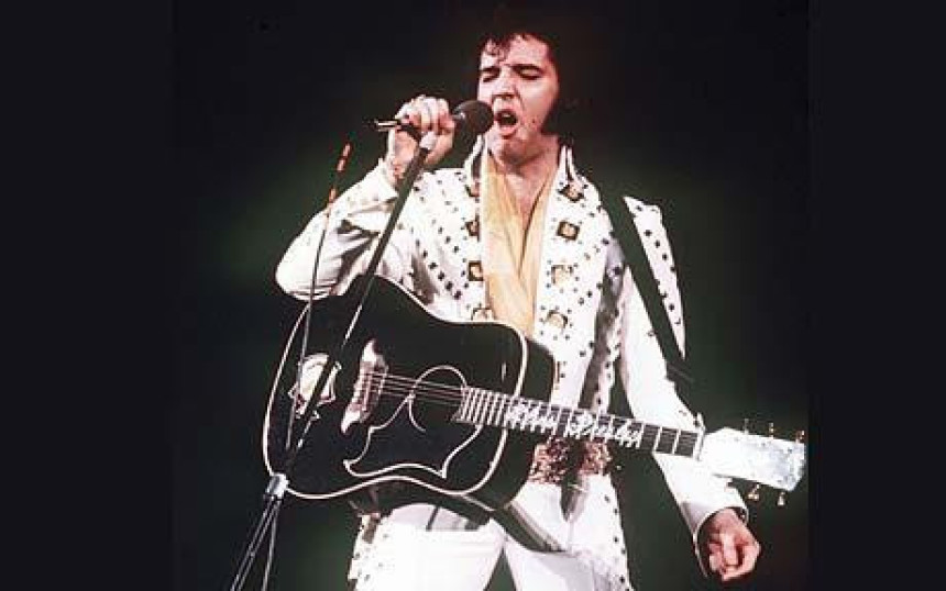 Elvisova gitara prodata na aukciji za 334.000 dolara