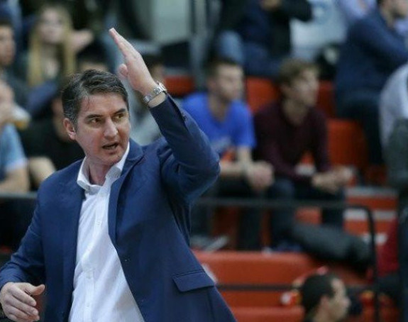 Video: U Zadru opet rasizam i pravi nokaut!