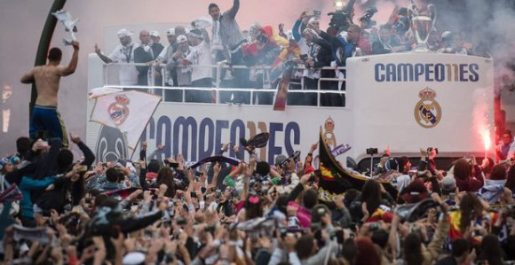 Desetine hiljada Madriđana slavilo titulu Reala!
