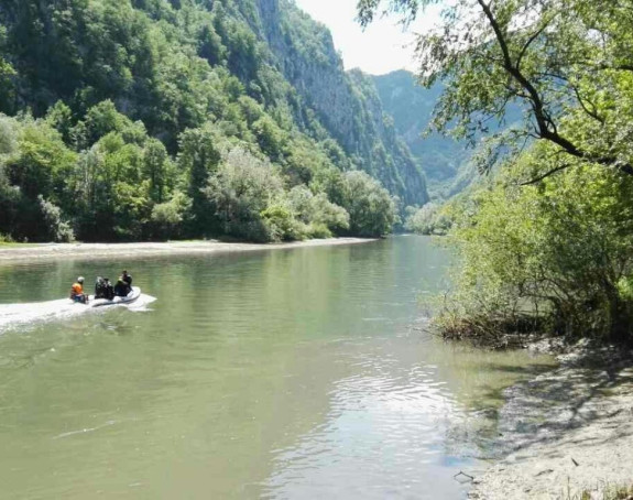 Ronioci u Vrbasu traže mladiće