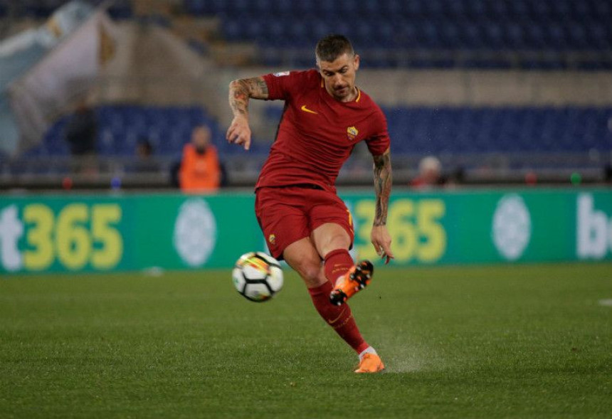 Kolarov u evropskom timu sezone!