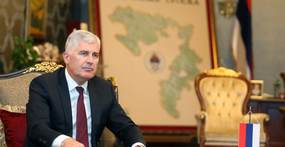 Paprena putovanja Dragana Čovića