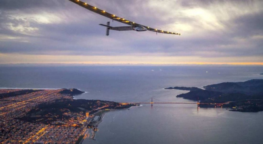 Avion na solarni pogon završio put preko Atlantika