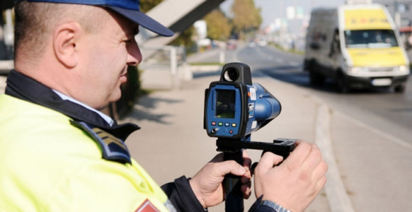 Oprez: Policija Srpske lovi brze vozače