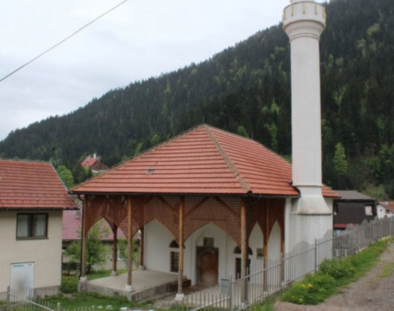 Čajniče: Petarda digla policiju na noge