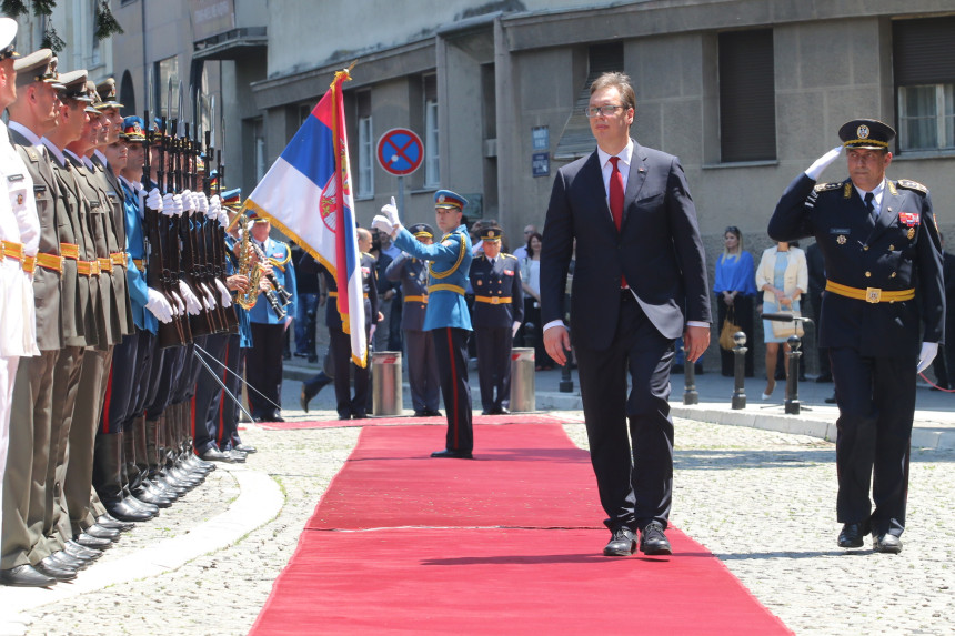 Kod Vučića "svijet u malom"